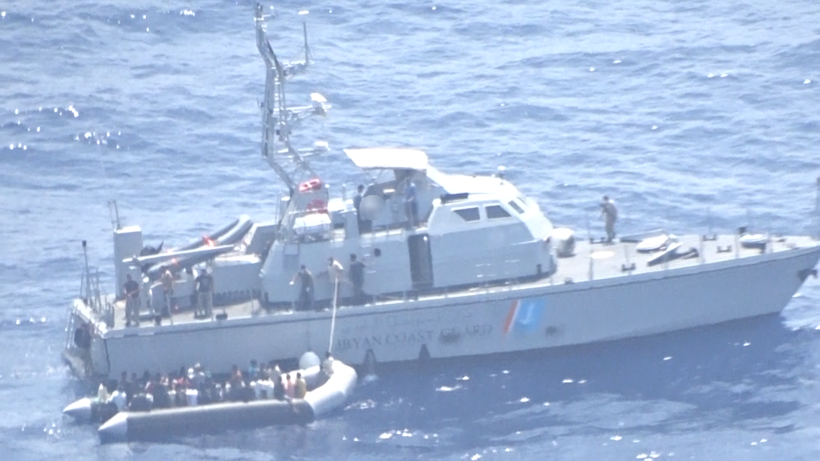 Usa il tuo 5×1000 per fermare i respingimenti nei lager della Libia